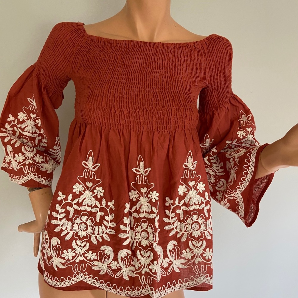 Elasticized smock top